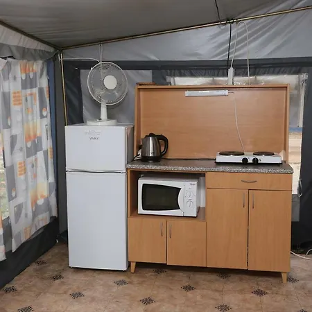 Kemping Caravans Bijela Uvala *