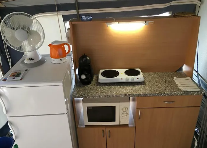 Caravans Bijela Uvala 포레치